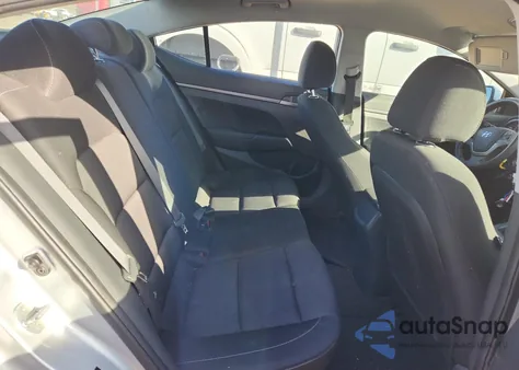 2018 Hyundai Elantra Se z USA, uszkodzony, nr VIN 5NPD74LF4JH214336